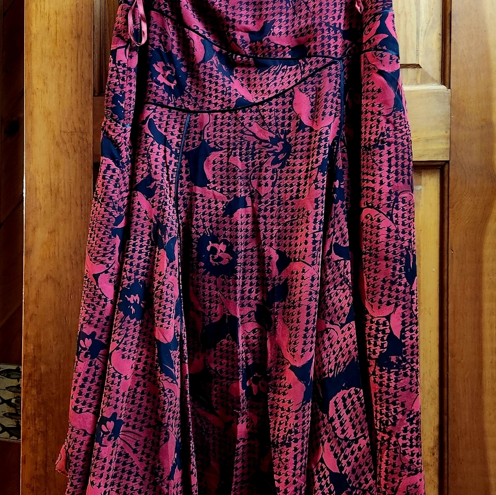 Ladies midi skirt